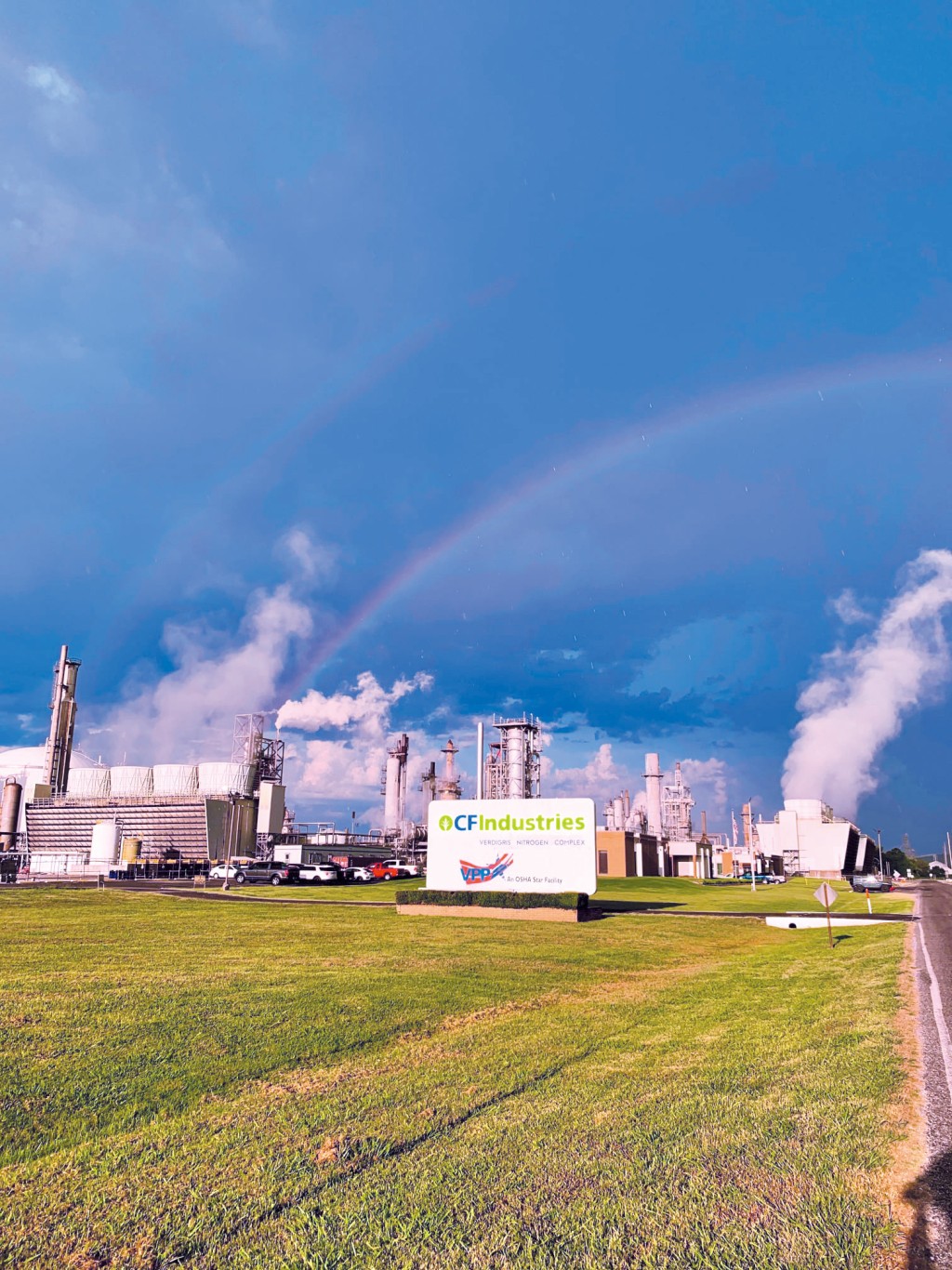 肥料股Mosaic及CF Industries股價都創下近幾年新高。