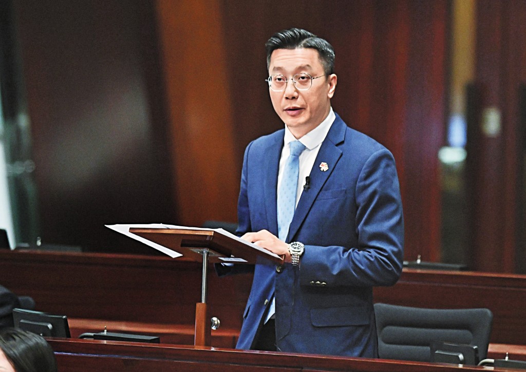 立法會議員張培剛建議，當局或業界可試行自願性先導認證計劃，採取更透明、對消費者更有保障的交易機制。