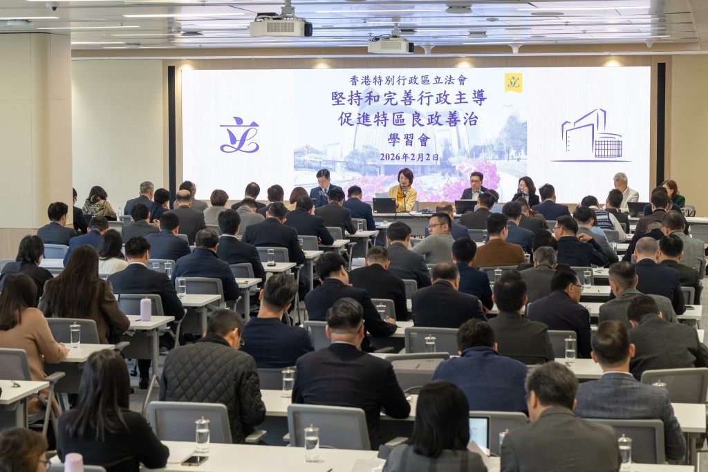 李慧琼亦期望與議員一同做好5項工作