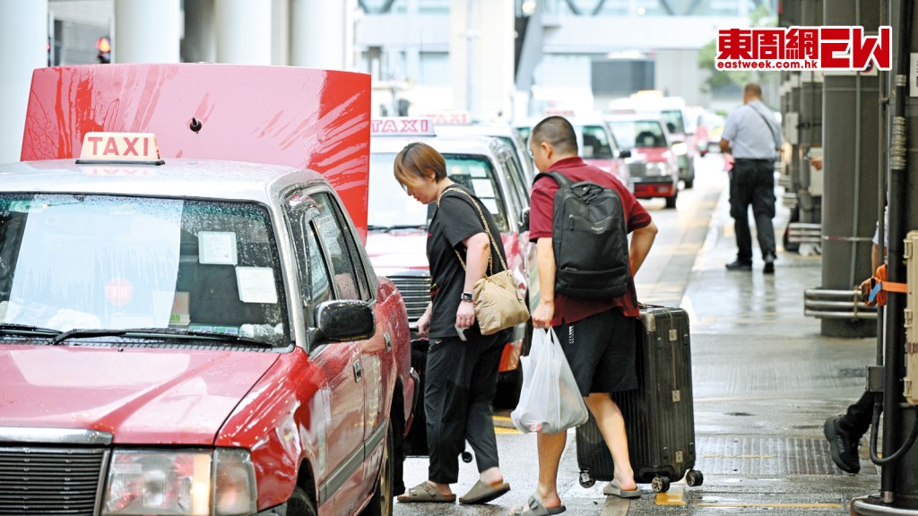 香港的士小巴商總會建議網約車的車齡限制應與的士車隊看齊。