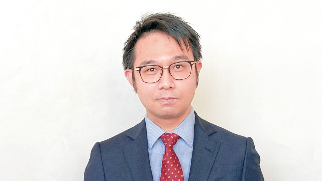 林俊泓預期，金管局未來兩周或會再多次接港元，令銀行體系結餘降至七百億元以下，HIBOR屆時會明顯抽升，料今年底一個月HIBOR可能達百分之二點二。