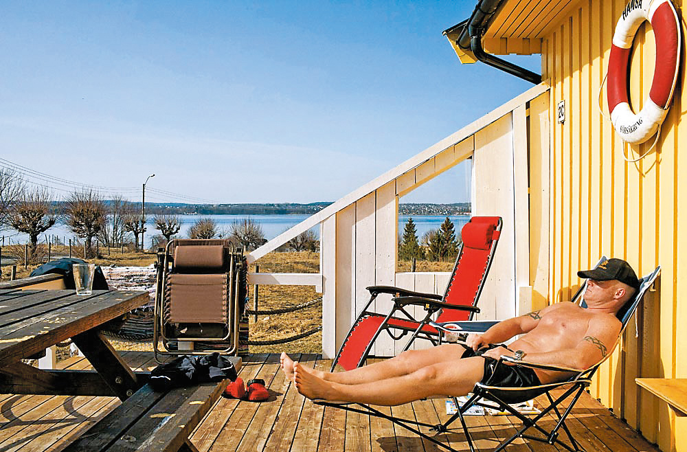 挪威的巴斯托伊監獄,設於奧斯陸峽灣小島上,被喻為世界最自由監獄。 挪威的巴斯托伊監獄,設於奧斯陸峽灣小島上,被喻為世界最自由監獄。