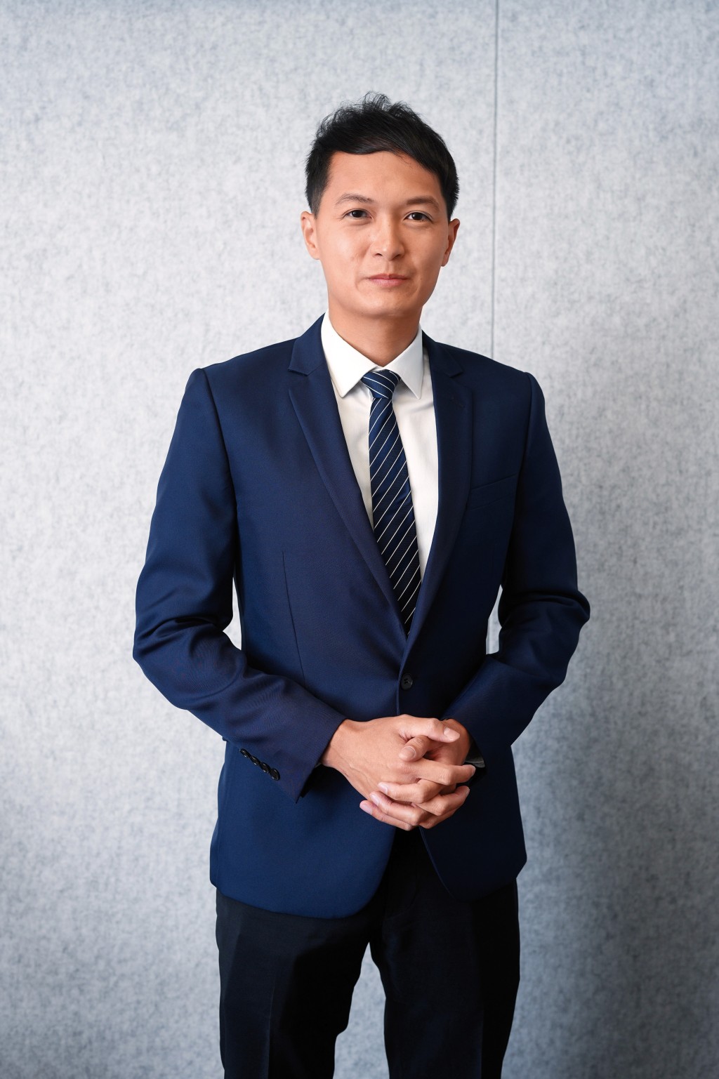 楊韻銳認為,新能源車企首選仍是比亞迪及小米,另外可揀有燃油車作為現金牛的車企。 楊韻銳認為,新能源車企首選仍是比亞迪及小米,另外可揀有燃油車作為現金牛的車企。