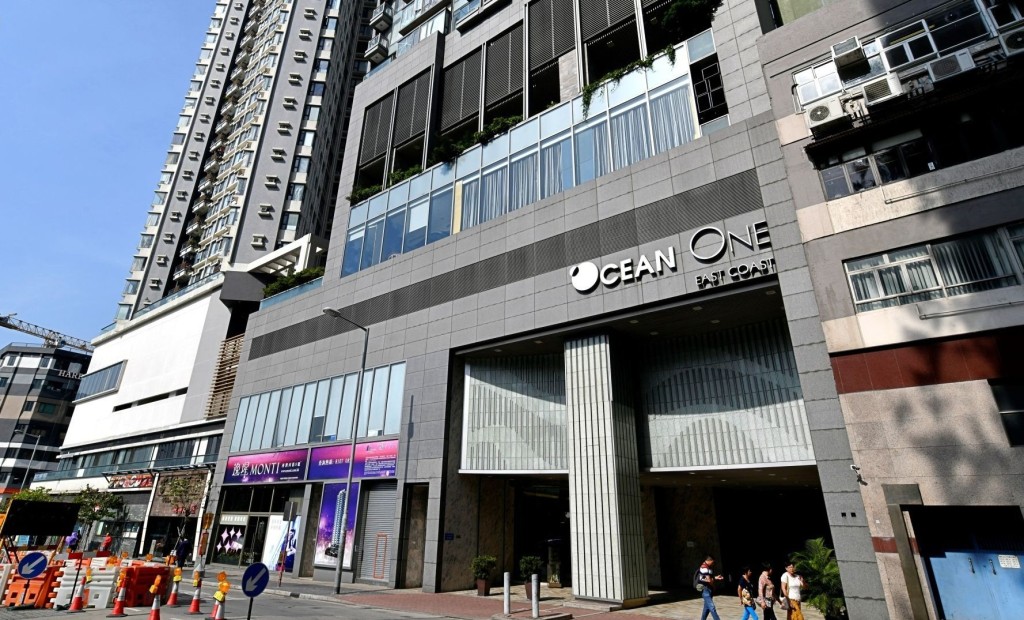 崇信街6號Ocean One發生家賊盜竊案。 