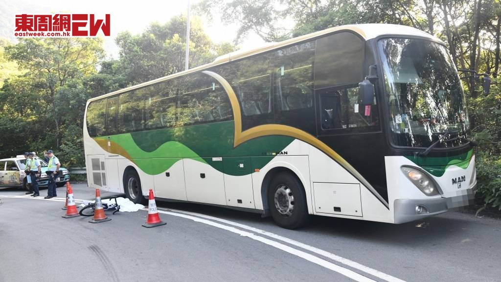 大嶼山羗山道一名單車女遭旅遊巴撞斃