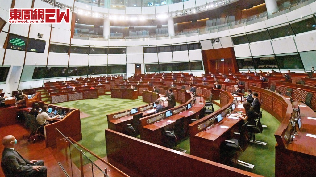 二〇二四年新立法會年度本周三展開，首次大會兩個議員議案，分別是延續自上個會期未及處理的「積極回應國家發展戰略，跟進北部都會區建設」，及新入紙的「關注中產階層的需要」。