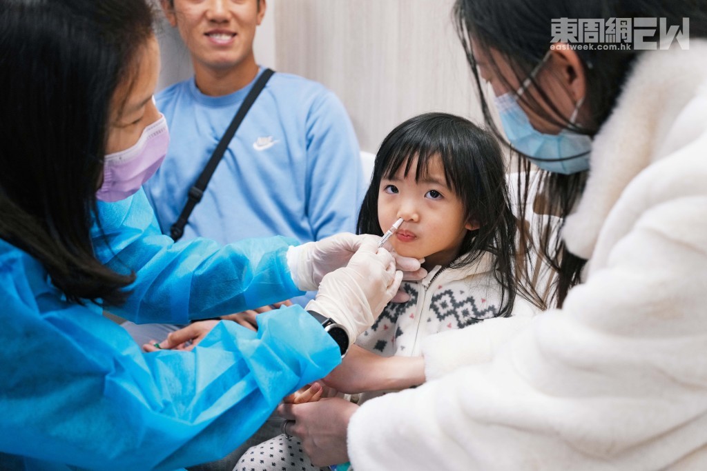 現時有兒童噴鼻式流感疫苗，家長可為子女選擇。