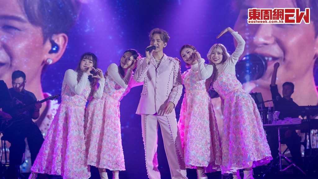 周吉佩開騷晒絕密照片 預告出書做作家