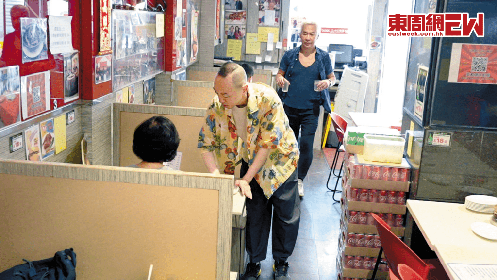 戴耀明秘撈做侍應 茶餐廳搞亂檔