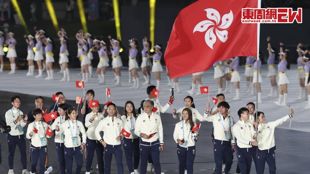 世運會昨晚舉行開幕禮，港隊代表團運動員進場。