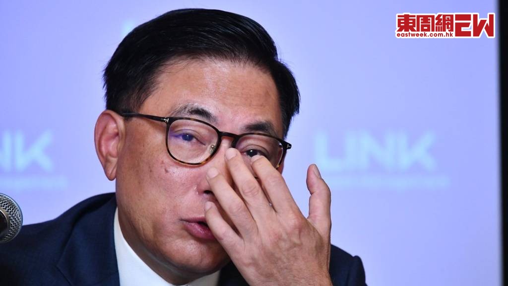 領展王國龍宣佈明年6月底前退任集團行政總裁及執行董事。