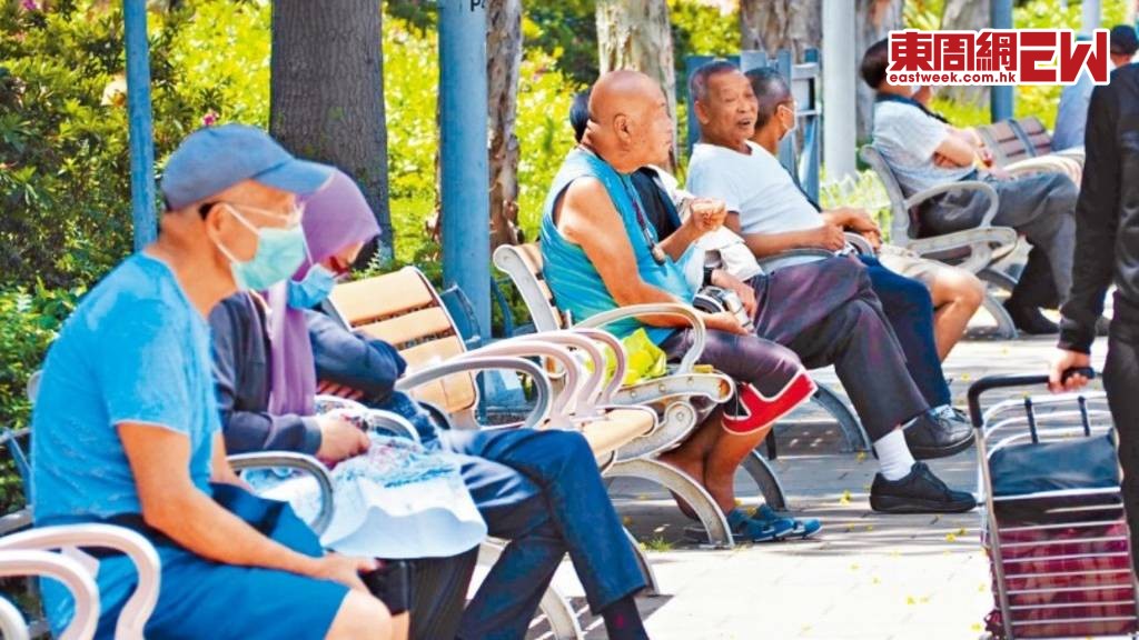 丘應樺指長者是一個龐大消費群體